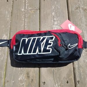 Nike Bags - Nike Fanny Pack Bag Nike Bags - Nike Fanny Pack Bag